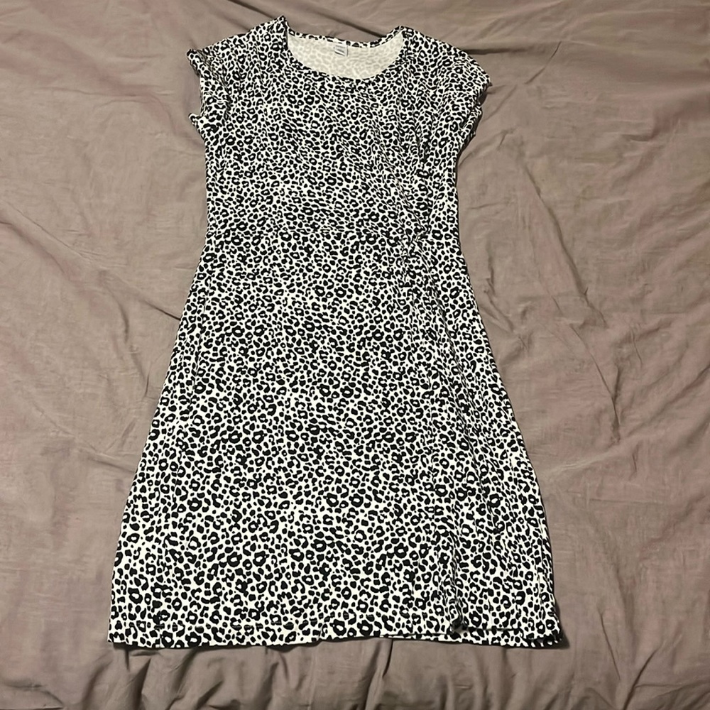Old Navy White & Black Cheetah Dress - Size Small